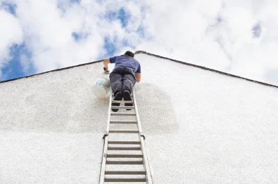 Peinture extérieure à Moncrabeau — façades et ravalement